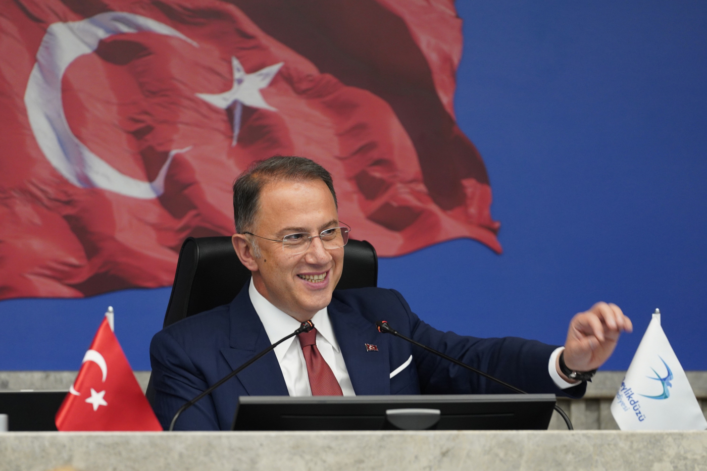 ALIK MEMLEKETİ HAK ETTİĞİ GÜZEL GÜNLERE KAVUŞTURACAĞIZ-i663a30eb637e2.jpg